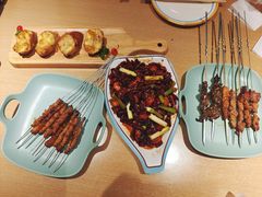 -街角等你.大连海鲜烧烤.经典铁板海鲜串(西安路店)