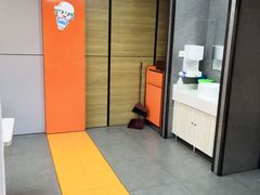 -华莱士·全鸡汉堡(五号路店)