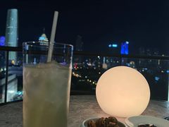 -四季酒店·空中花园 Aria on 9