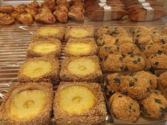 -好利来(东四店)