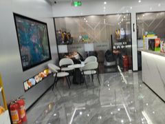 -杰拉电竞·网咖(杭州钱塘区龙湖金沙天街店)