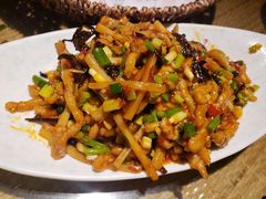 -渝信川菜 · 川味家常菜(长安店)