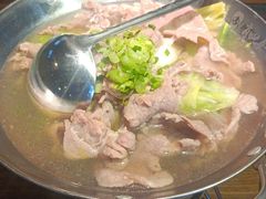 -肖四女乐山跷脚牛肉(南汇大学城生活广场店)
