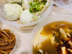 豆腐脑胡辣汤两掺-傅记酱肉
