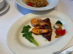 -马克西姆俄罗斯餐厅(通亚街店)