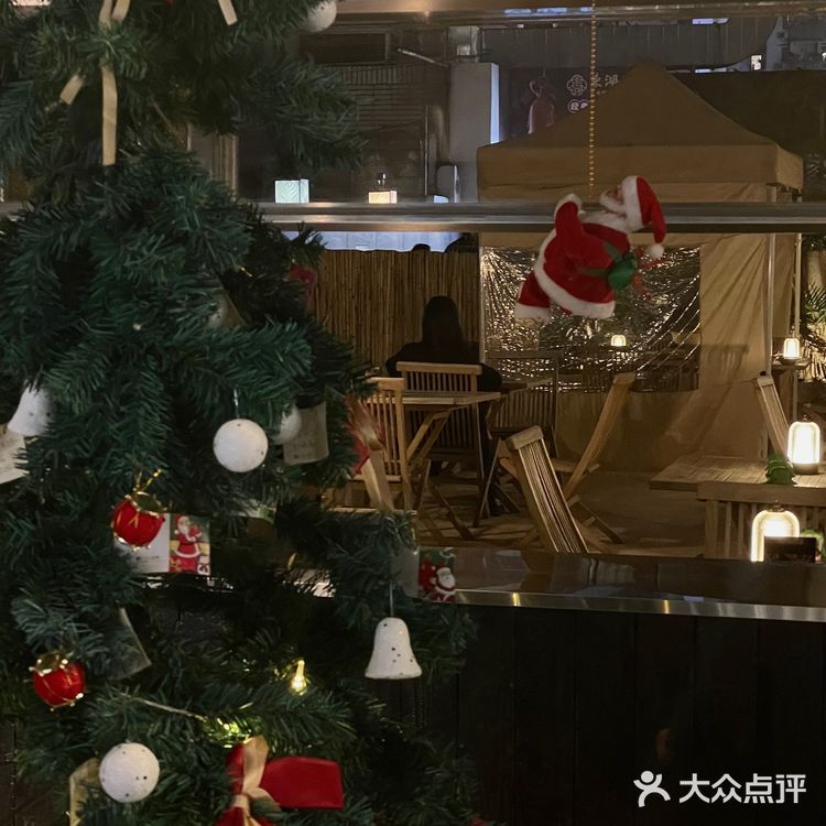 魔都火到广州🔥打工人下班微醺好去处 | 九块九精酿