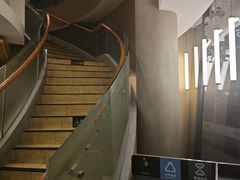 -麦当劳(展览路店)