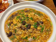 -东来菜馆•手抓海鲜家常菜•海鲜锅贴(鸽子窝店)