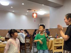 -濠轩阁特色生蚝火锅(水湾路店)