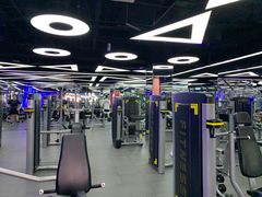-宝德龙游泳健身