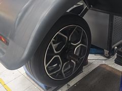 -捷之洁·米其林轮胎汽车维修保养(浦江镇江月路店)