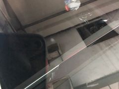 -鲨鱼皮汽车凹陷玻璃修复(静安店)
