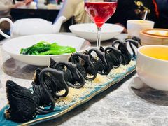黑天鹅榴莲酥-悦秀·高级粤菜