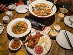 -爱碗亭·鲜炒湖南菜(壹城中心店)