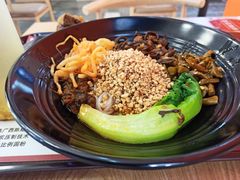 -粉探营螺蛳粉(长宁龙之梦店)