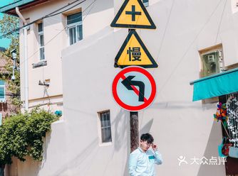 青岛旅游️这条文艺的漫画街你一定要来看看