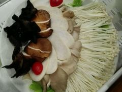 菌菇拼盘-北门涮肉·铜锅涮肉(南锣鼓巷店)