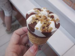 -全家便利店(兴贤路店)