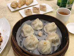 蟹粉小笼包-绿波廊(豫园店)