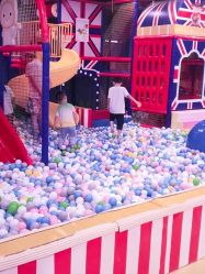 -苏宁红孩子(F6漫时区店)