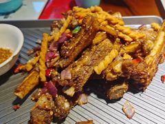 -魏铭鱼头捞饭(晋阳路店)