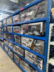 -逝水玩具折扣店