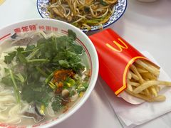 -青年路烩面馆(绿地世纪城店)