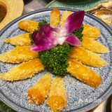 姐妹聚会，吃吃喝喝