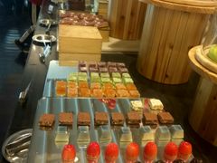 -圣丰索菲特·2 On 988 Café 自助餐厅