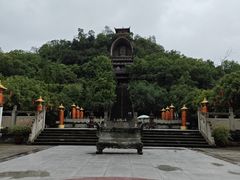 -荣县大佛