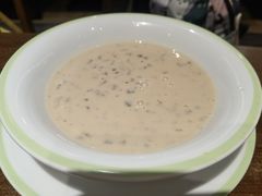 奶油蘑菇汤-萨莉亚意式餐厅(南京万达茂店)
