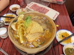 -沙胆彪炭炉牛杂煲(上海日月光广场店)