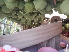 -水桶王国主题餐厅·聚会·生日派对·亲子活动·家庭套餐(亚龙湾希尔顿店)