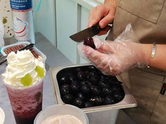 -牛牛和清小妞芝士卷饼厂(红谷滩万达店)