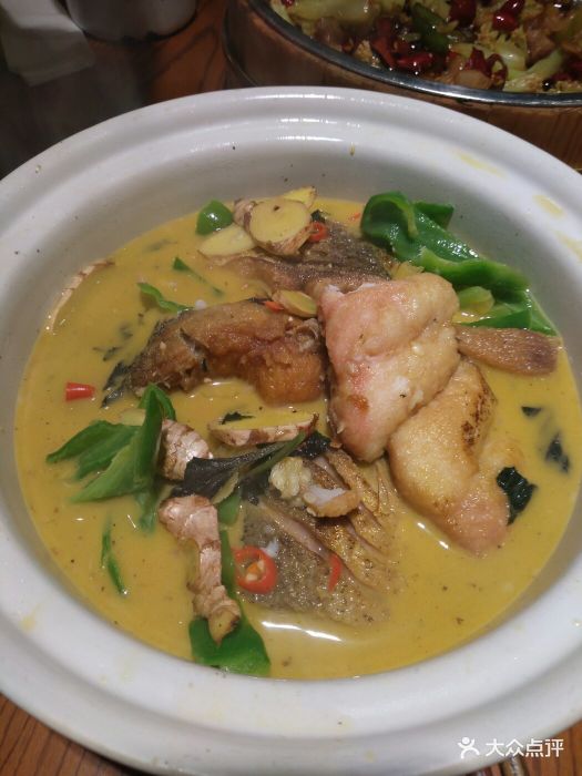 大彭掌勺(星沙店)青椒黄焖鱼图片