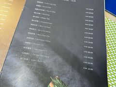 -亮马河饭店翠雅咖啡厅