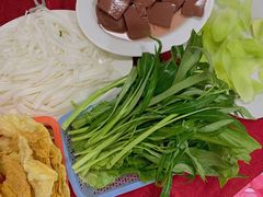 蔬菜拼盘-花苑美食横琴生蚝火锅(拱北粤华路店)