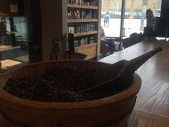 -星巴克(泰安万达店)