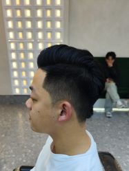 -苏豪美发S A L O N烫发染发
