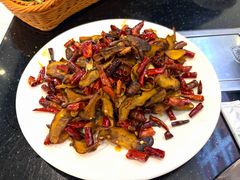 云南特色炒见手青-草墩罗非鱼庄•野生菌•腊排骨(七星街上段店)