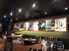 大堂-星巴克臻选(广州太古汇店)