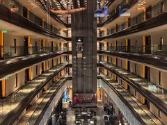 -苏州金鸡湖中茵皇冠假日酒店