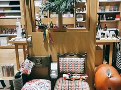 -伊东屋(本店)