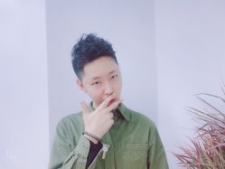 -BULB STUDIO 巴柏明星发型工作室