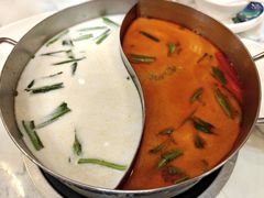 -樾餐厅泰式海鲜火锅(民歌湖店)