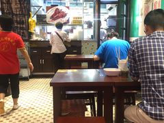 大堂-陈光记烧腊(长寿路店)