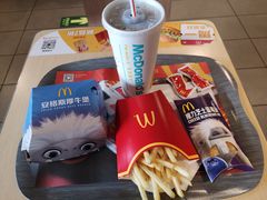 -麦当劳(军博店)
