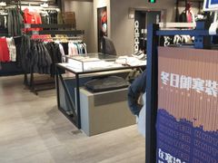 -阿迪达斯(武林银泰三叶草店)