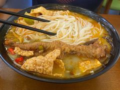 -柳大厨螺蛳粉(人民路总店)