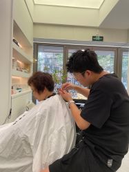 -PE SALON